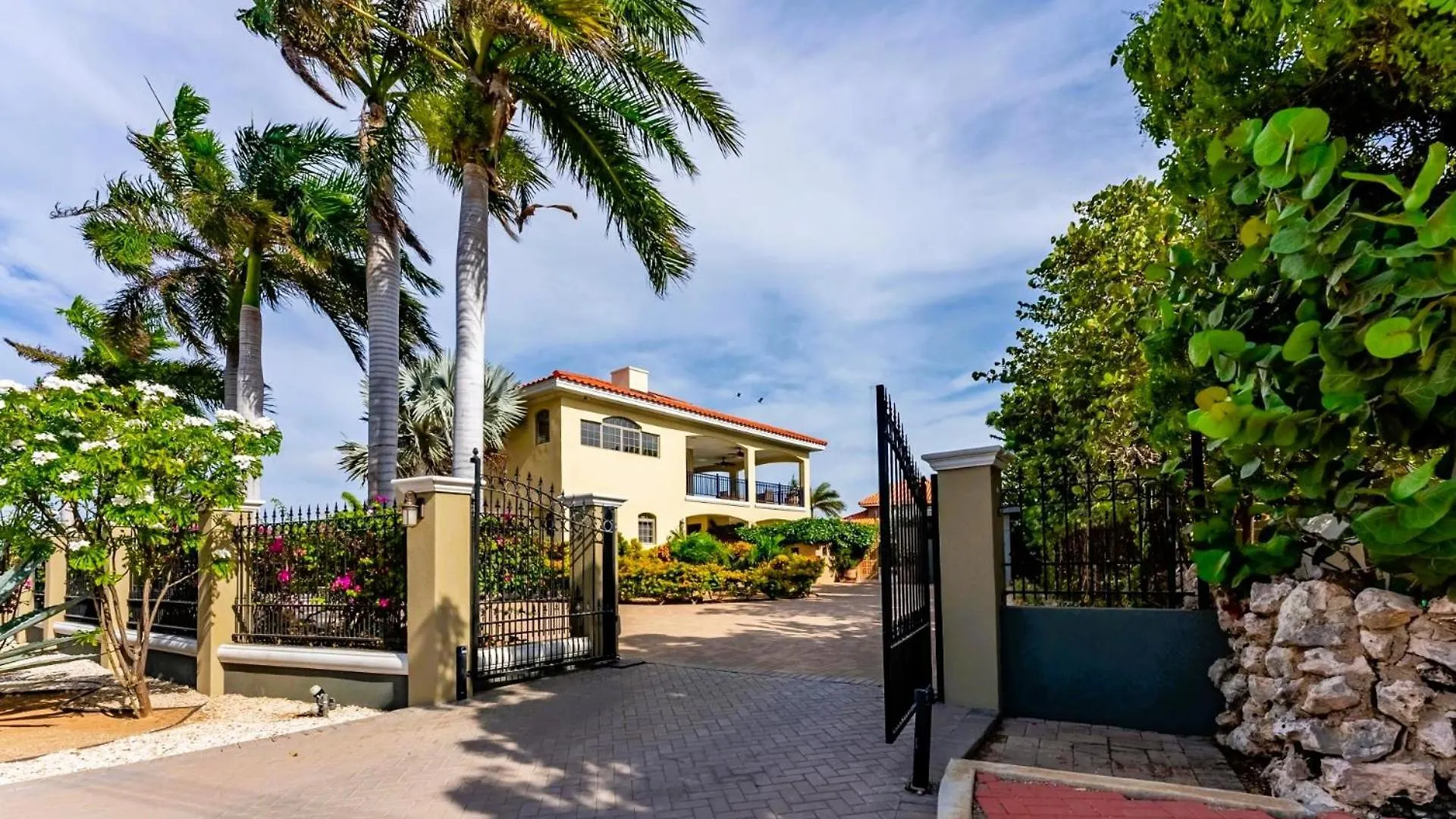 Villa Bocobay Seaside Beach House Palm Beach